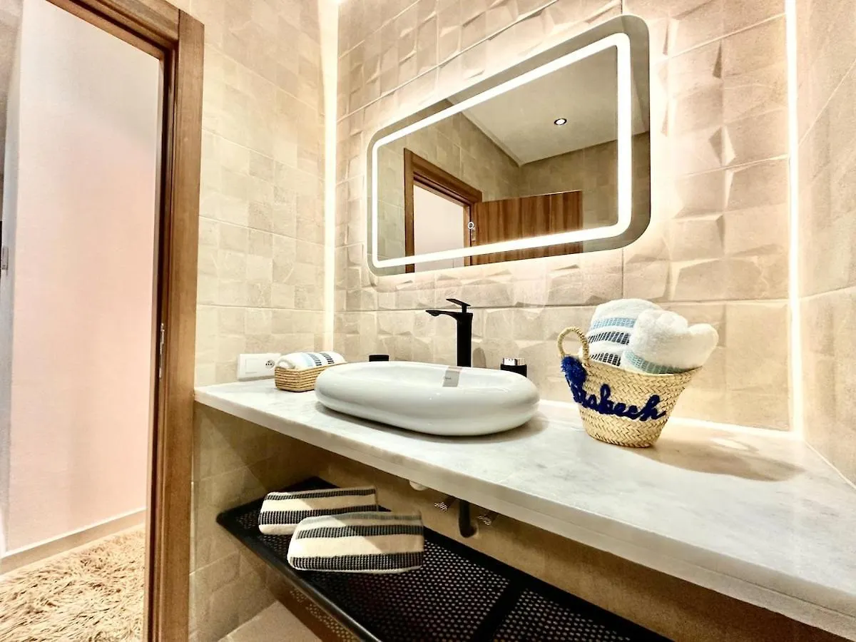 Elegant And Quiet With Pool View Apartman Marrákes